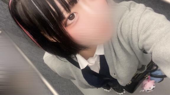 今日は制服スタイル！