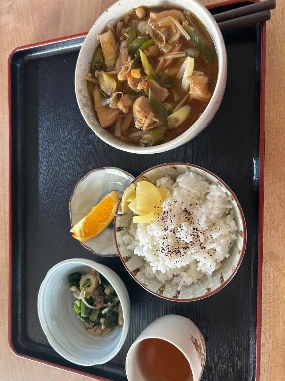 明日は久々出勤&#128522;