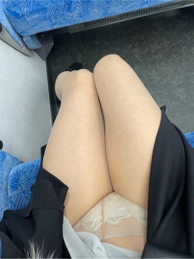 ほたる今日のパンチラ