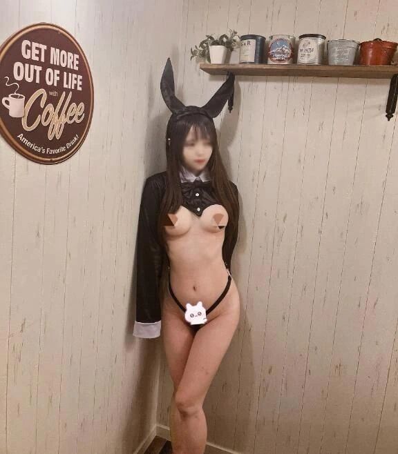 しゅっきんしてるよ♡