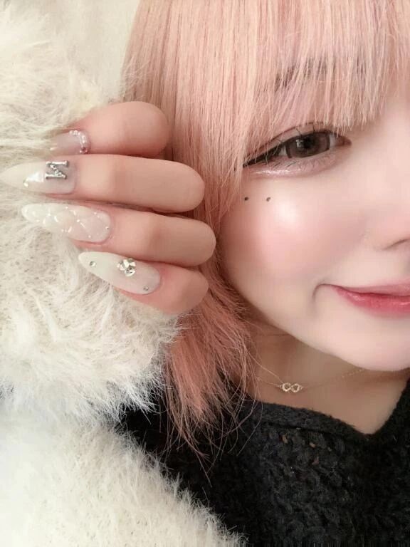 &#127872; 自 己 紹 介 &#127872;