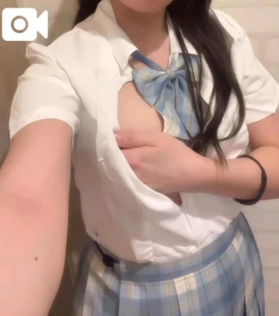 内緒で甘えてもいい？