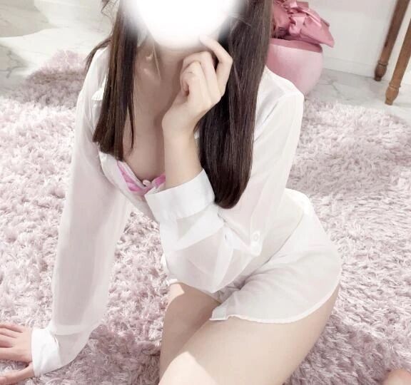 はじめまして、ももです♪