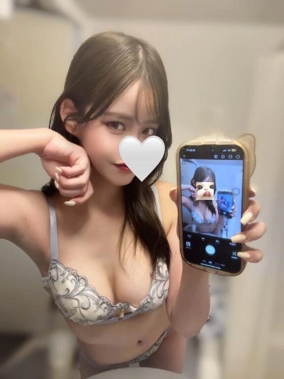 れお復活ですー&#128557;&#8252;&#65039;