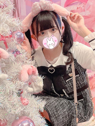 突き立てられて