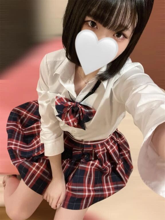 次はセーラー服で&#10083;&#65039;