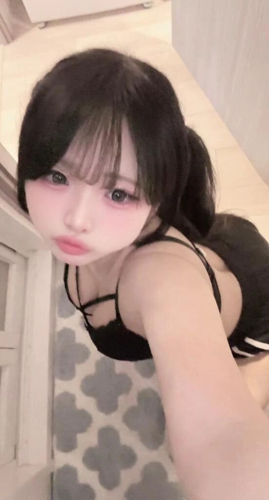 上に乗ってもいいかな&#129402;