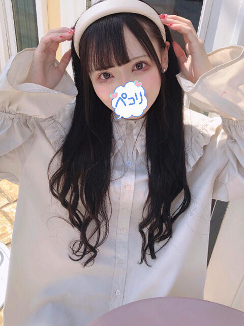 青シャツのお兄様