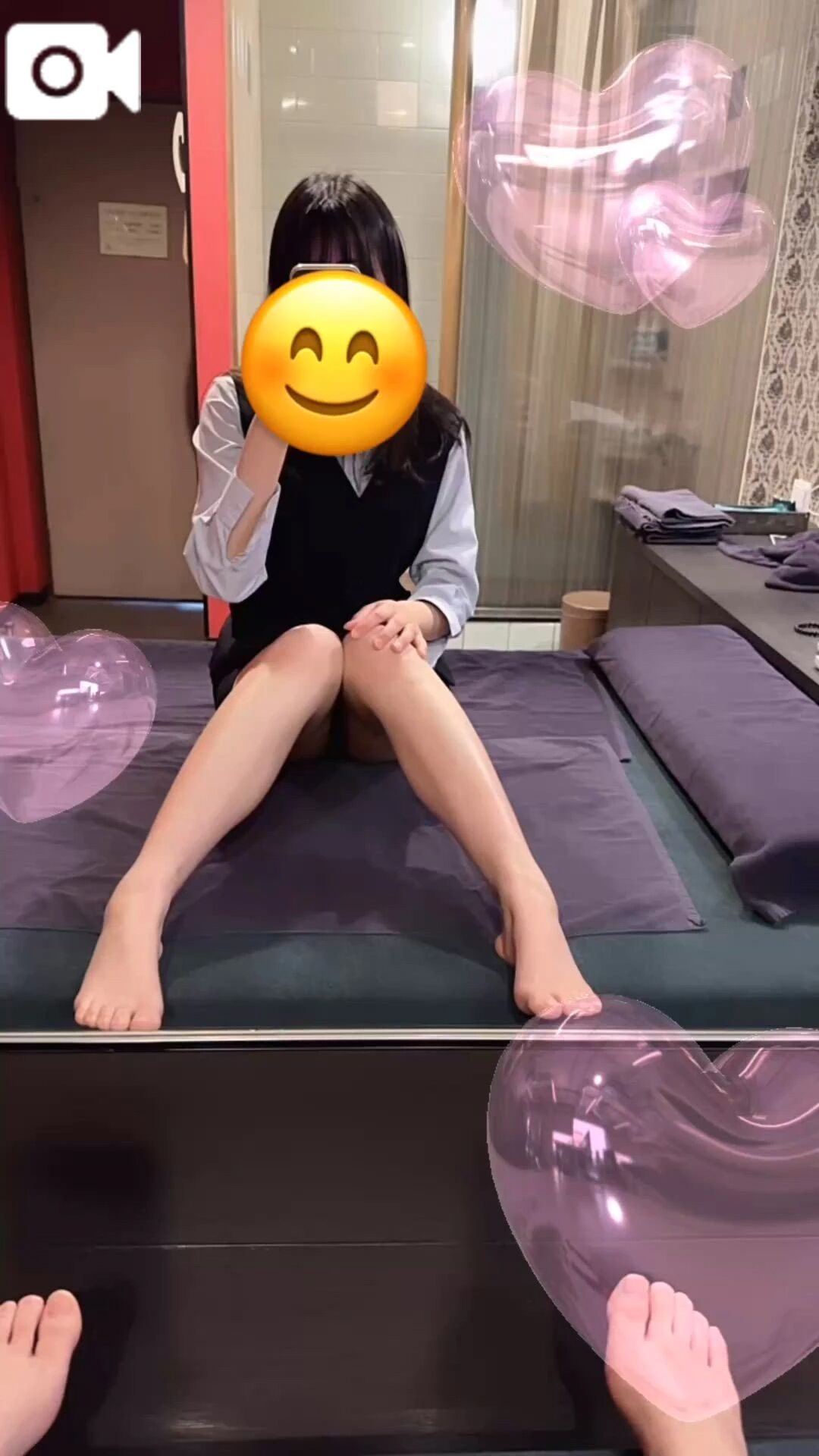 (*&#714;&#728;&#715;*)