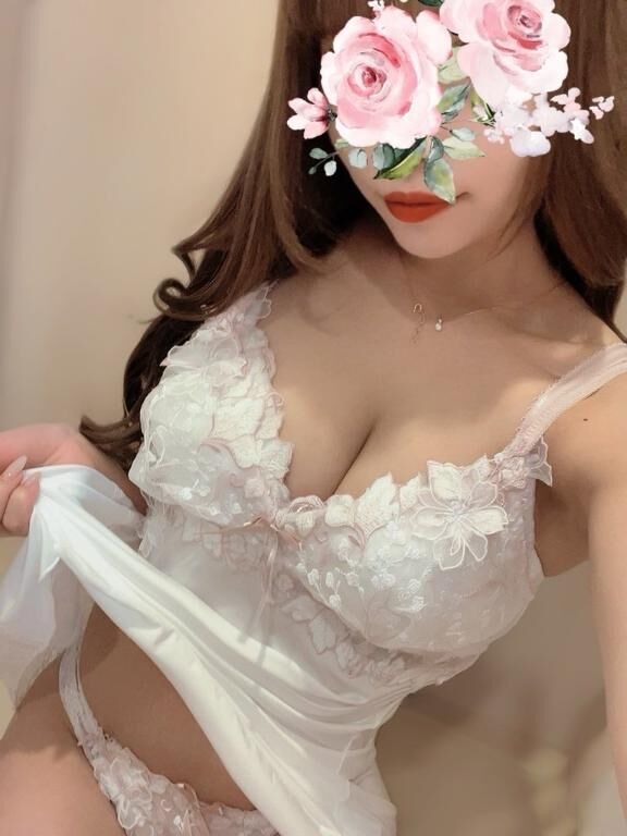 容姿端麗の敏感ドM美女♡