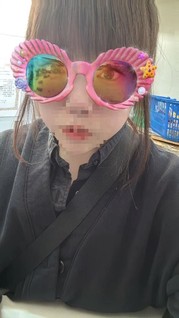 こんにちは.°♡