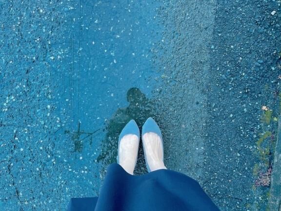 出勤してます