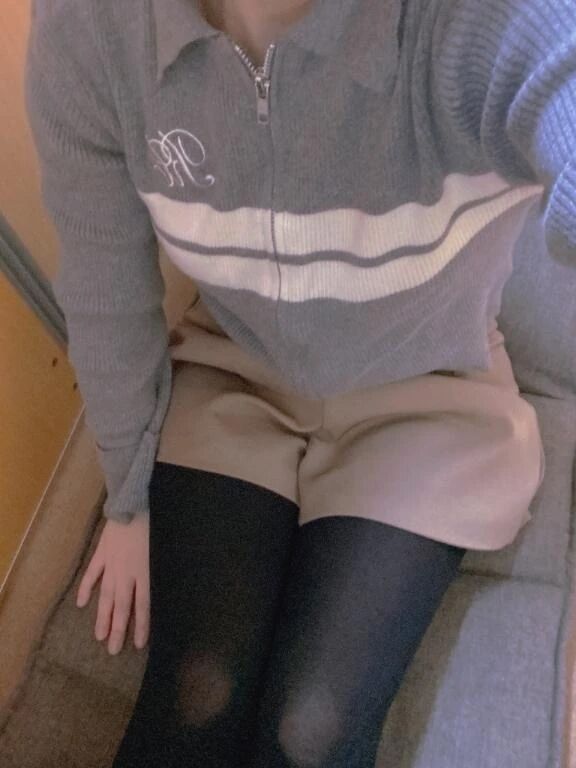 明日は出勤٩( &circ;ω&circ; )و