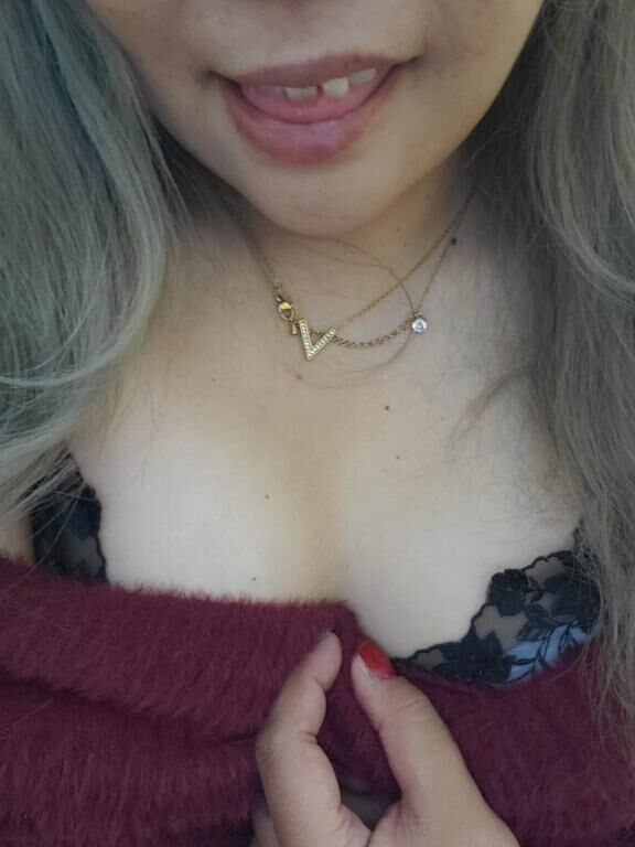 チラッ(/ω･＼)ﾁﾗｯ