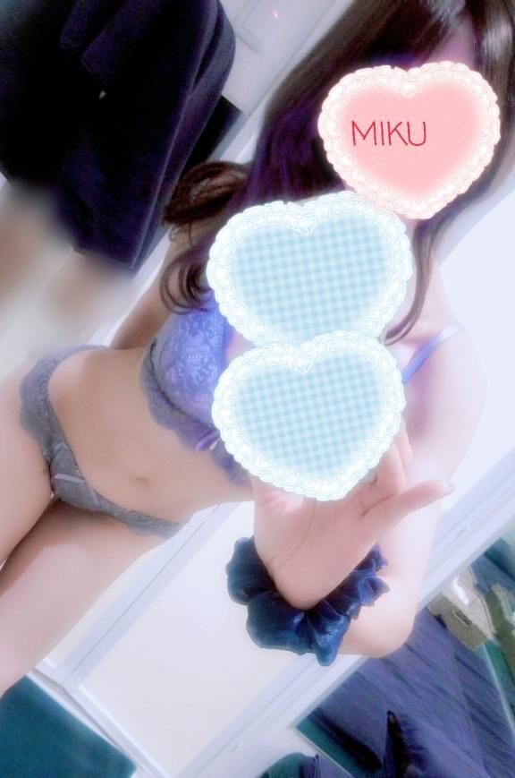 おはよう(  ♡♡♡♡ )♡