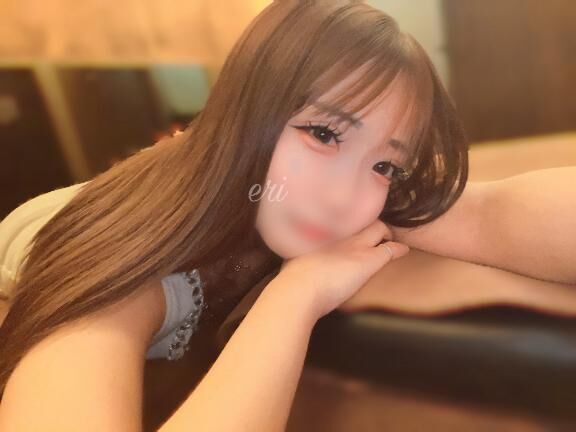 ベットの上でまってるよ&#9825;