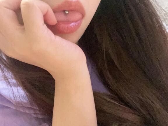 べろピアス&#9825;またあけようかな？