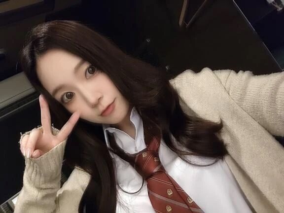 &#9996;&#127995;&#128147;