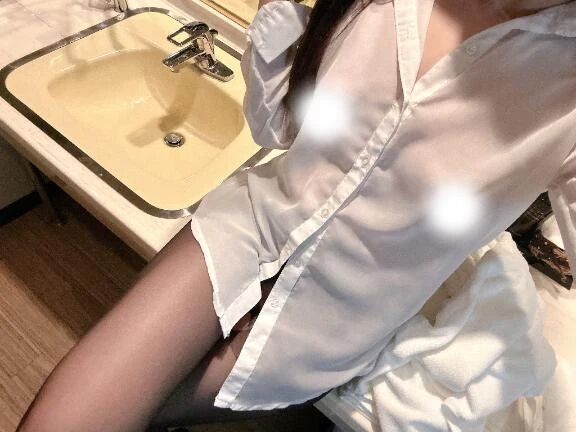 着たままするのってえちい