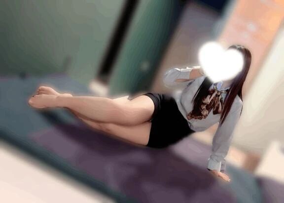 覗きたくなるよね&#11805;&#11805;&#11805;&#11805;&#11805;&#11805;&#9825;