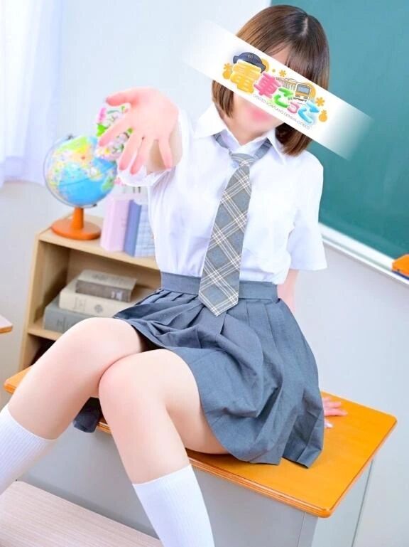 *゜( ᎔˘꒳˘᎔)