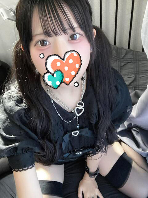 玄関で即立ちバック→中〇し