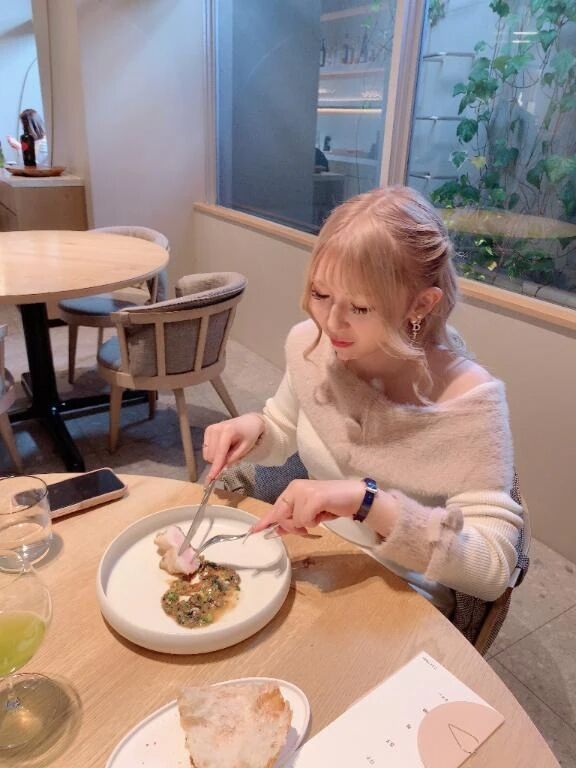 忙しくさせて貰ってめちゃくちゃ感謝です！！