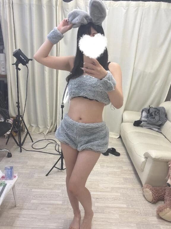 手、つないで？