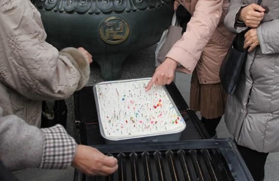           針供養（2月8日・12月8日 年中行事）