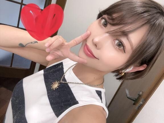 ひぃぃぃぃぇぇえ