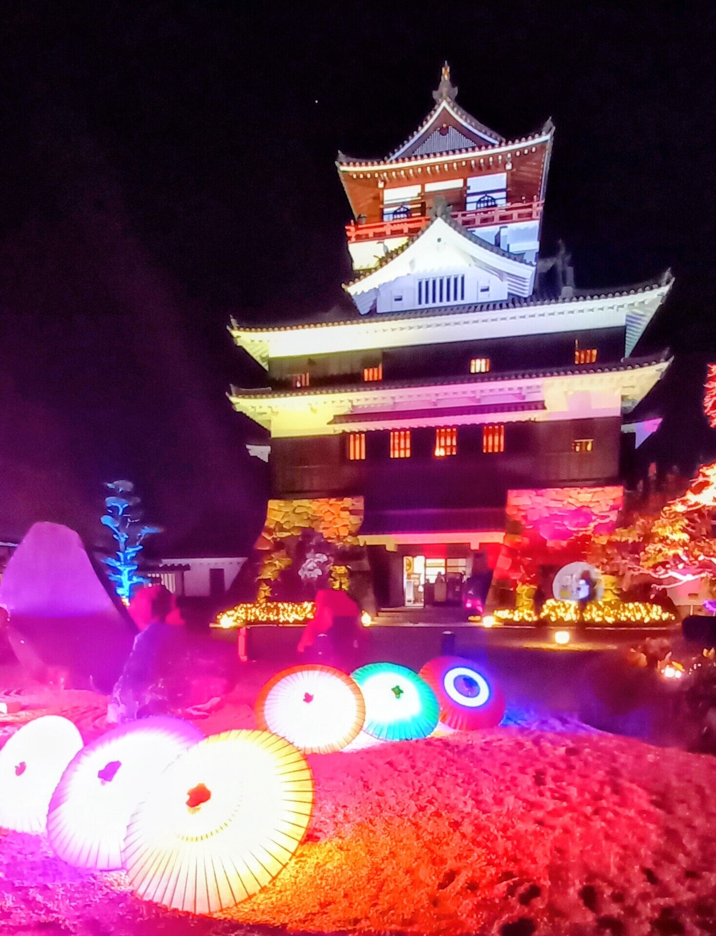 出勤しています。