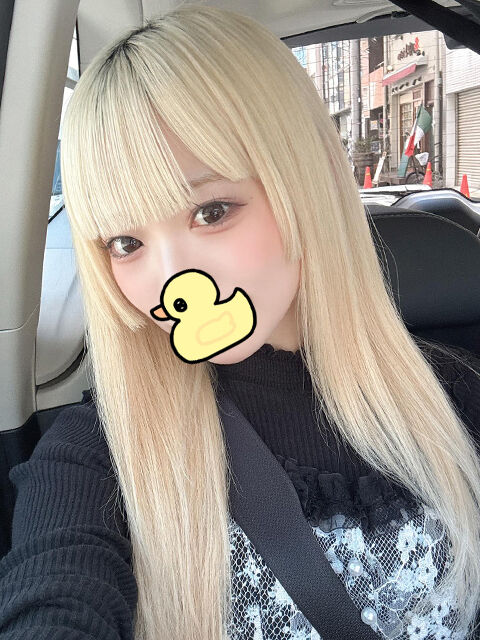 ドア開けながら見せつけのエッチ☆