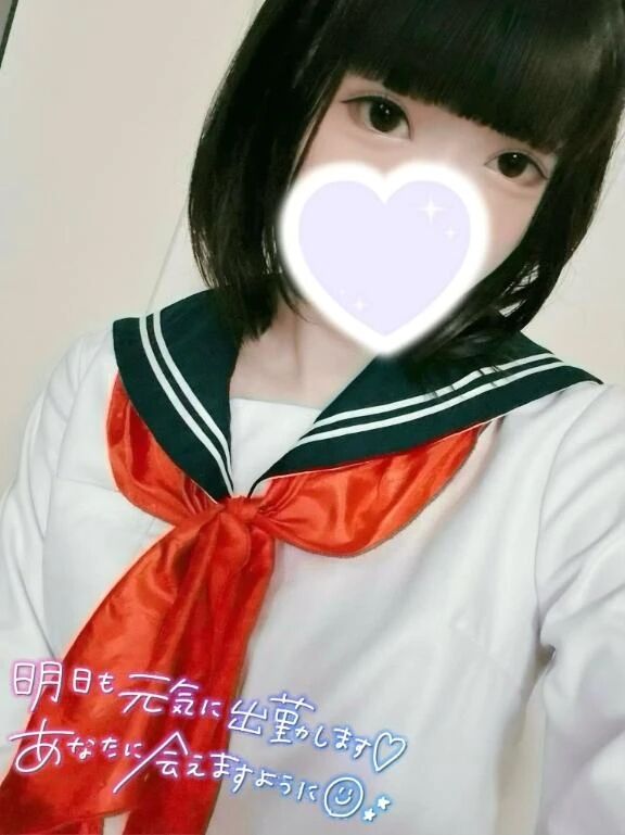 明日お店にいます﫶´-