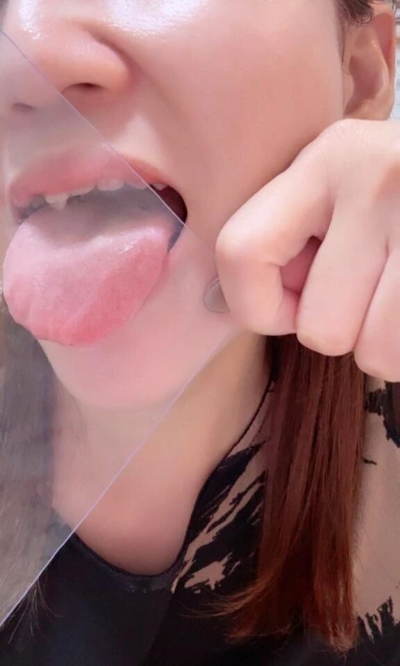 絶倫乳首舐め