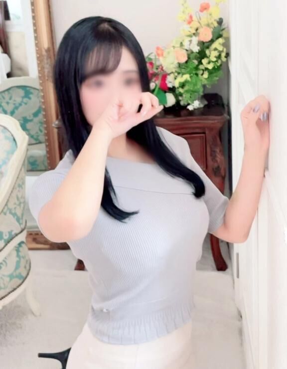 明日は出勤です|qд･\,\,)  ♡♡