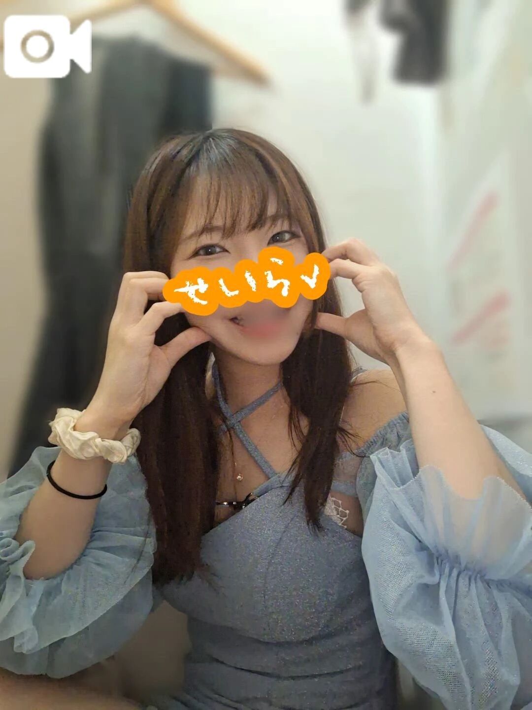 目と目があうだけで...♡