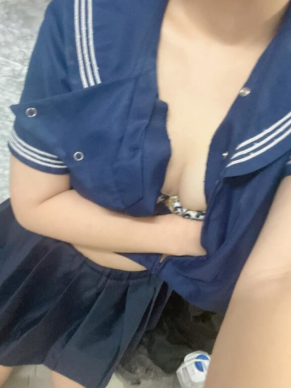 なんで、みんな、、？