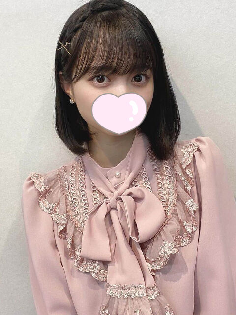 エッチな日記を書きながら