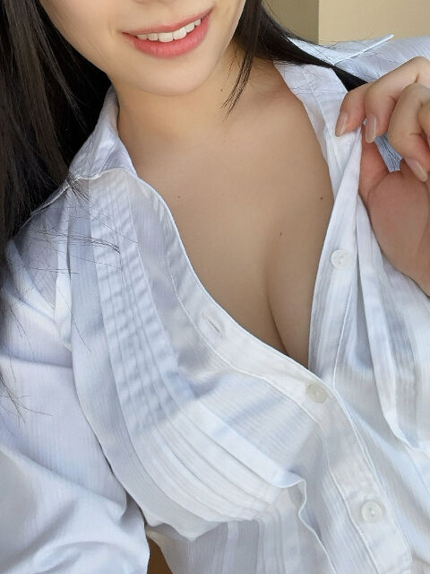 おま〇この横で