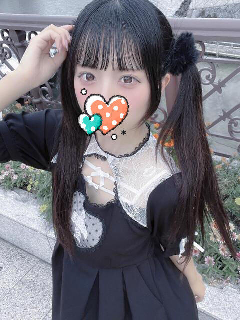 騎乗位でキス→中〇し