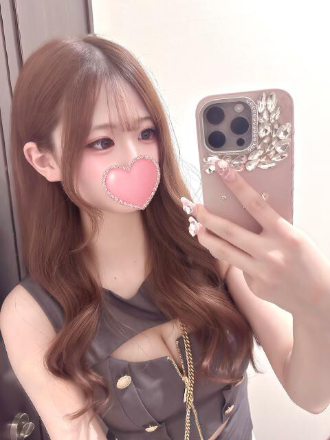 真っ赤になるまでお尻叩かれたい