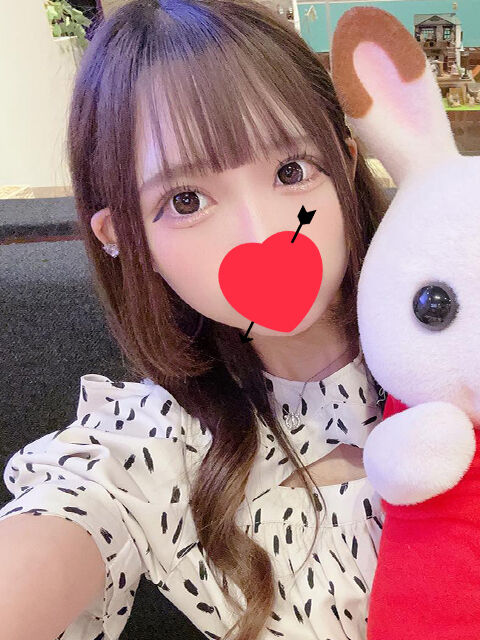 おま〇こが精子でトロトロ