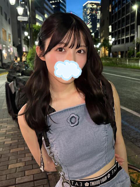 顔面騎乗位をして