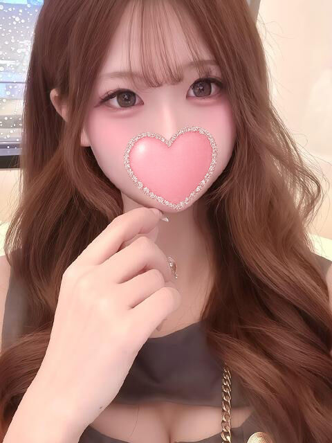 潮吹きすぎてベッドに水たまり