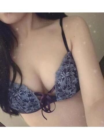 夜の街を歩きながら✨