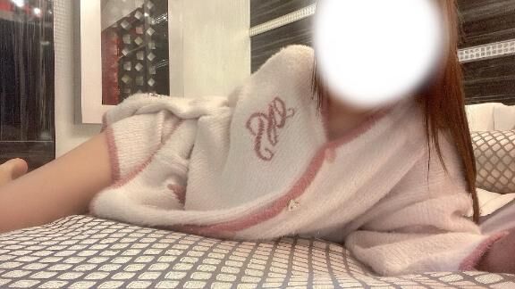 明日出勤しまーす♡