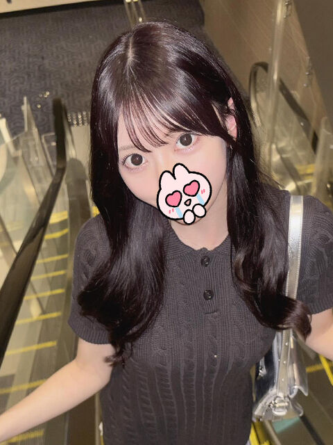 射精の瞬間を見るのが好きなんです