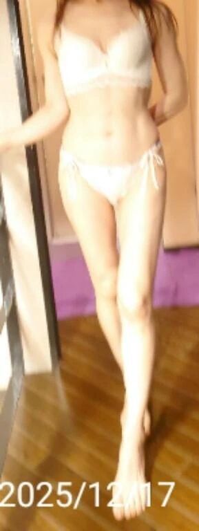 あいり〜明日(木)10時から２時まで：出勤します❤️