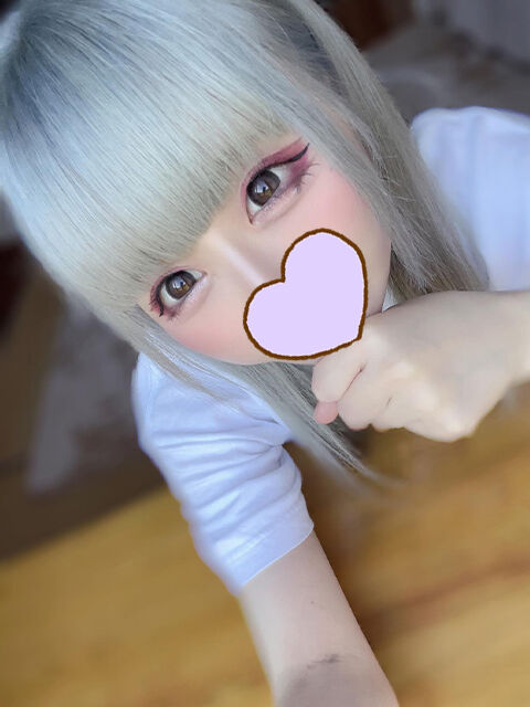 バックのときにピストンしながらお尻叩かれて激ヌレおま〇こ