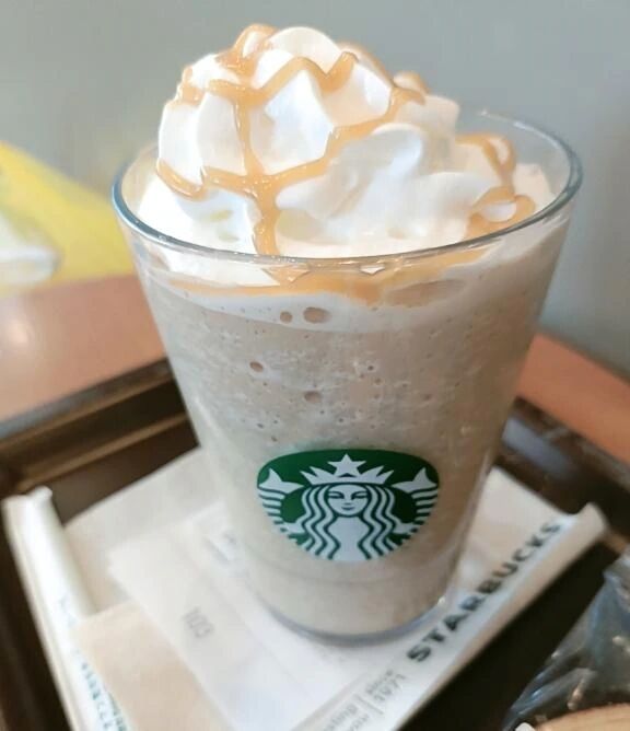 (  &macr;꒳​&macr; )ᐝ